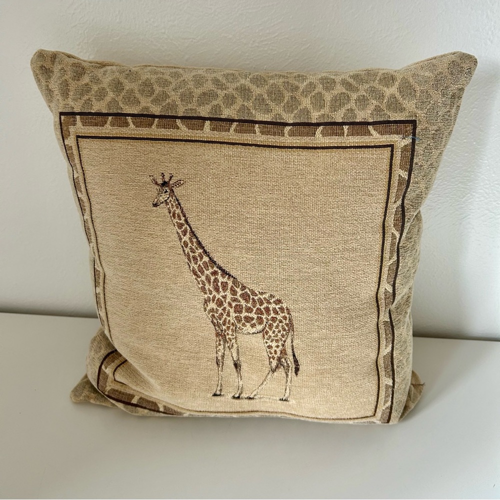 EUC Tapestry Giraffe Print 16x16” Throw Pillow by Borgata